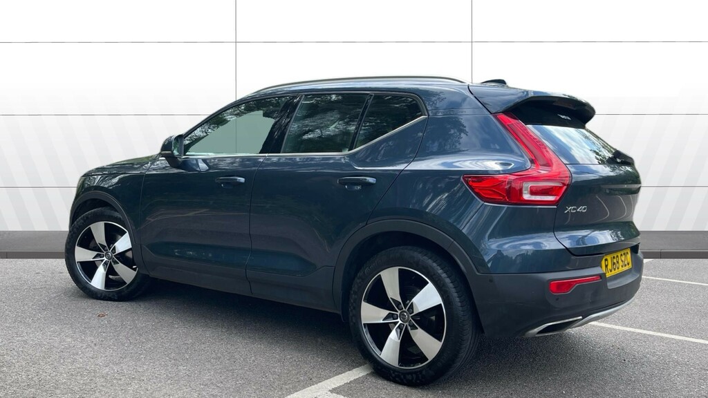 Volvo XC40 Inscription RJ68SZC Blue #2