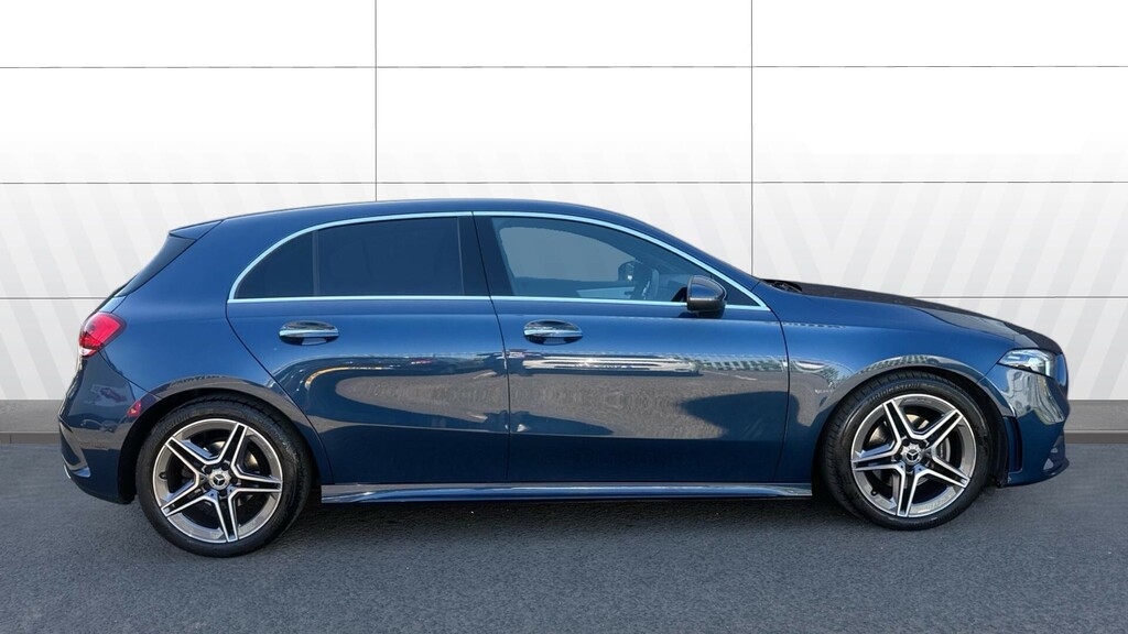 Mercedes-Benz A Class Amg Line BC70WUG Blue #5
