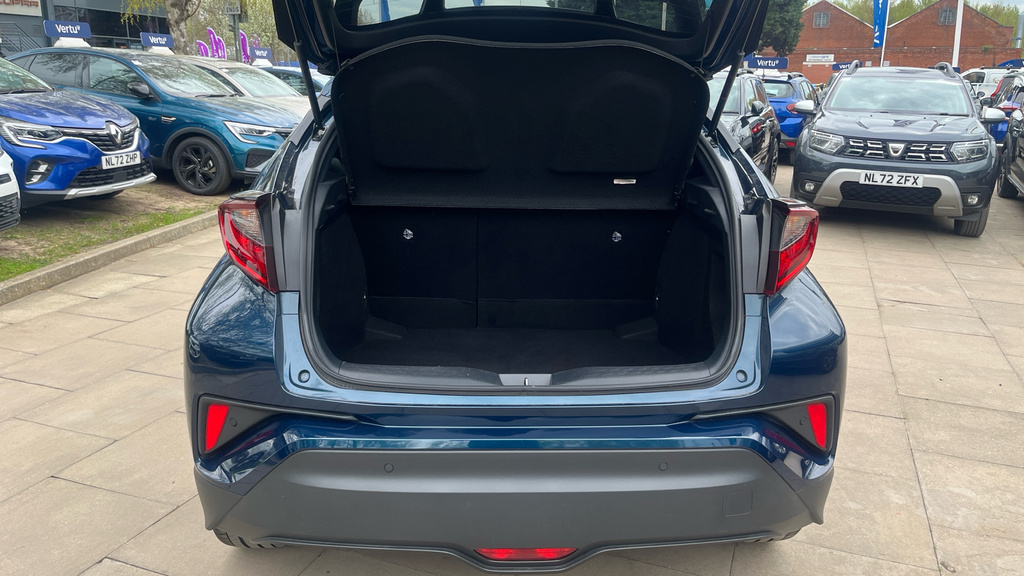 Toyota C-Hr Design Blue #4