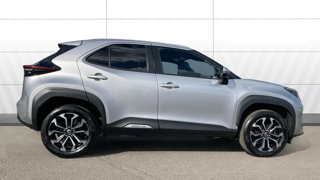 Toyota Yaris Cross Design Silver #5