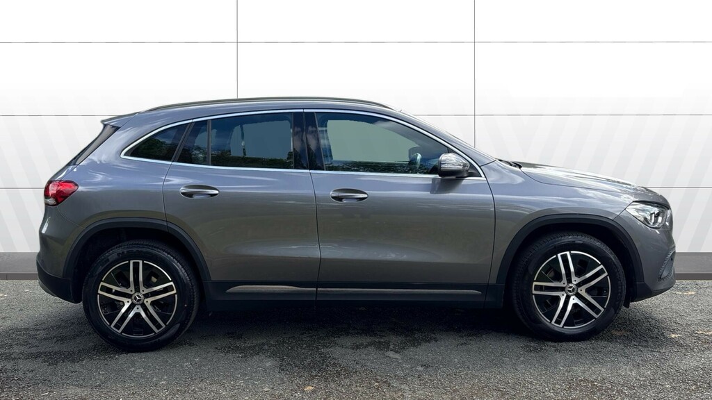 Mercedes-Benz GLA Class Sport Grey #5