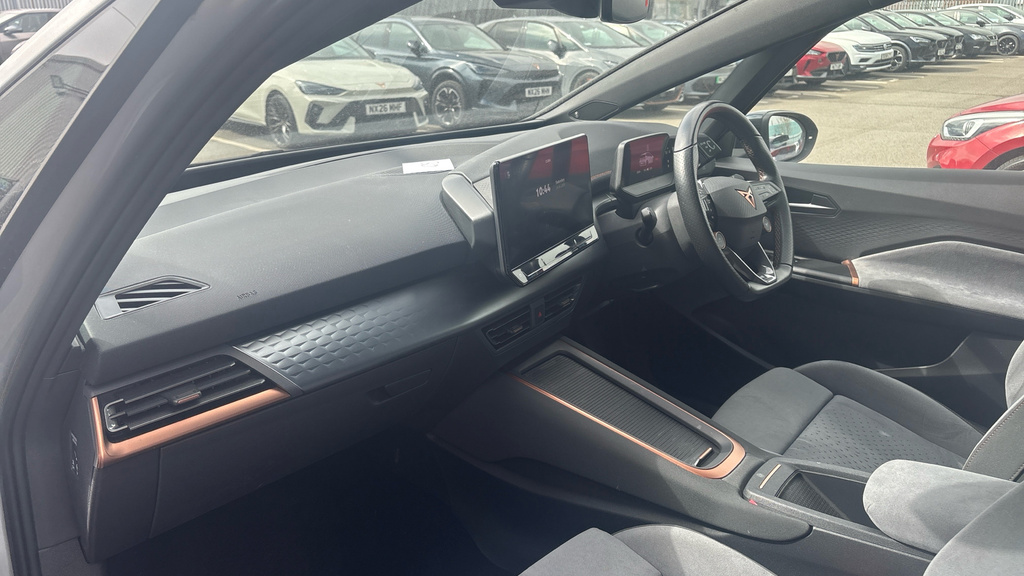 Cupra Born V3 FX72XTO Silver #2