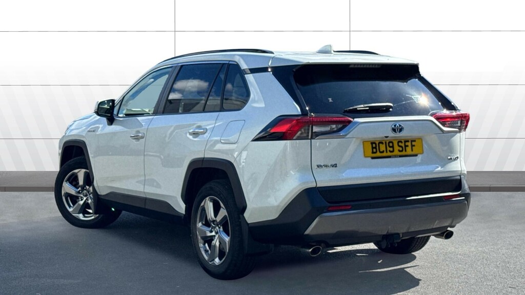 Toyota Rav 4 Excel White #2