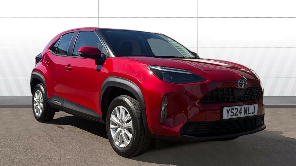 Toyota Yaris Cross Icon Red