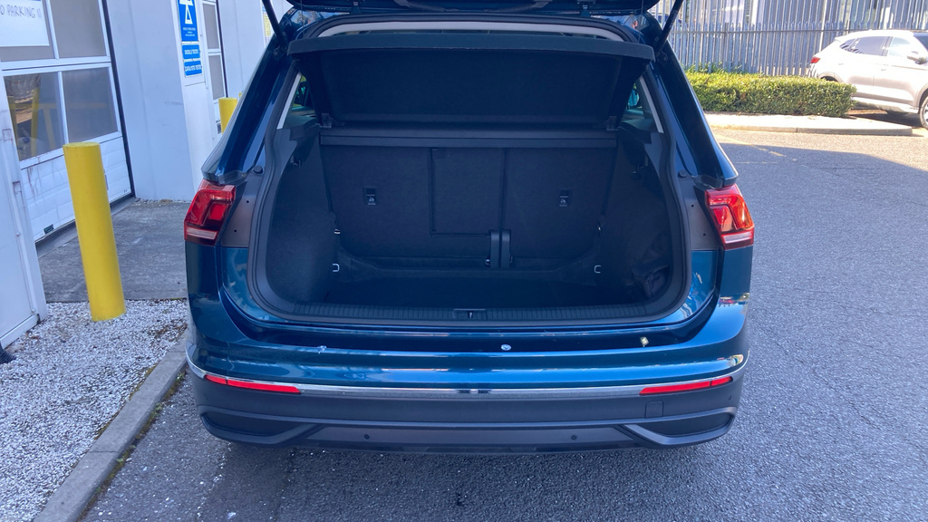 Volkswagen Tiguan Life Blue #4