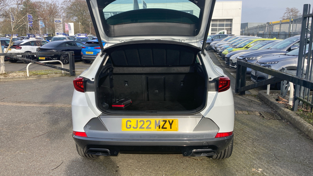 Cupra Formentor V2 GJ22MZY White #4