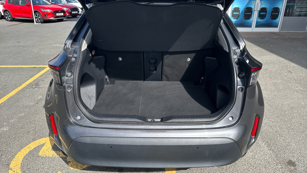 Toyota Yaris Cross Excel CE22KXF Grey #4