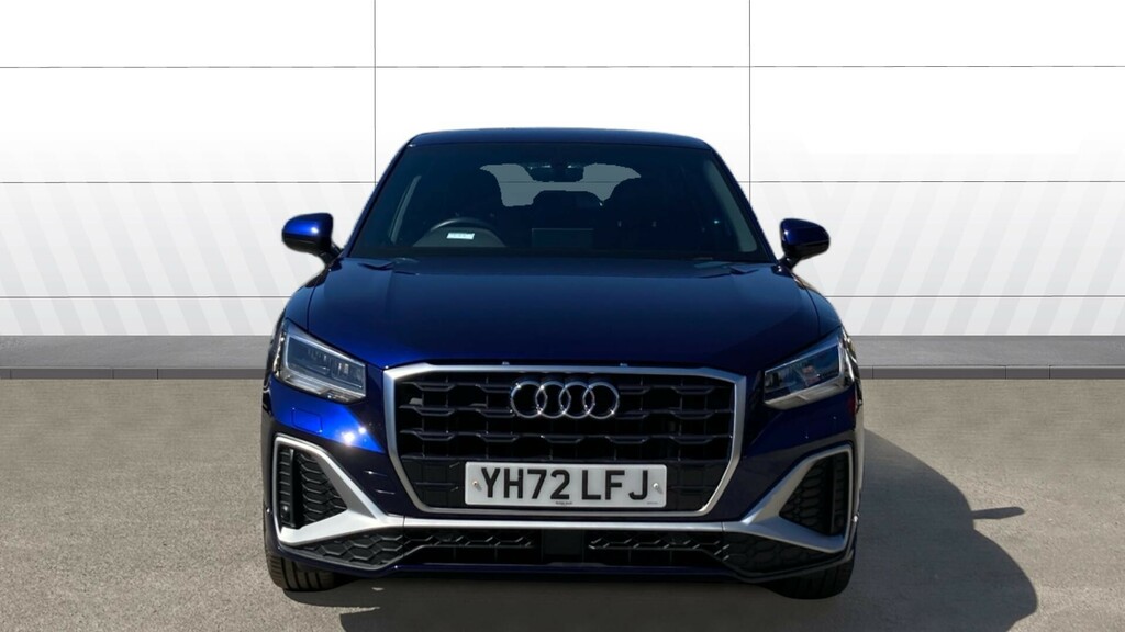 Audi Q2 S Line YH72LFJ Blue #3