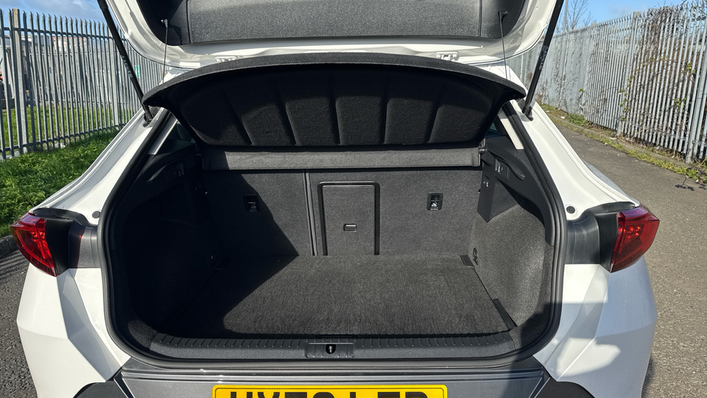 Cupra Formentor V1 HY73LFP White #4