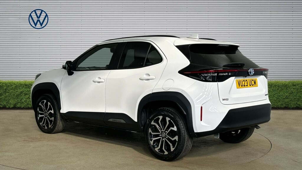 Toyota Yaris Cross Design White #3