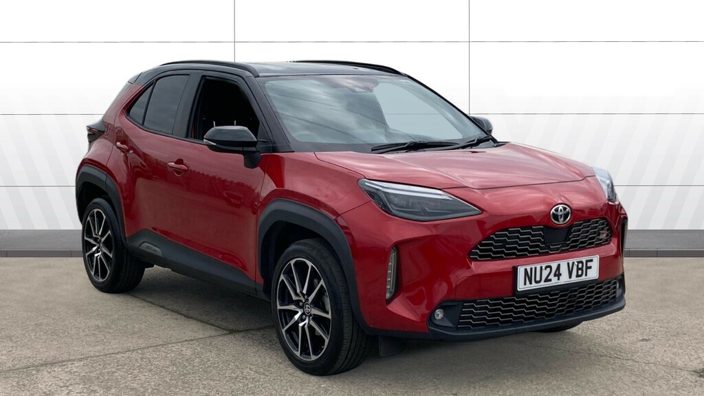 Toyota Yaris Cross Gr Sport Black