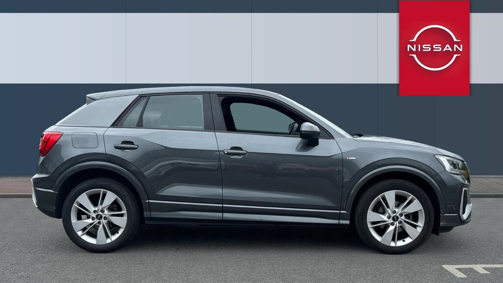 Audi Q2 S Line LT23ONJ Grey #5