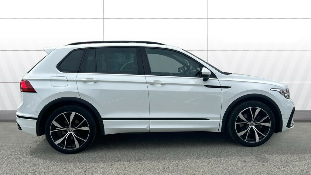 Volkswagen Tiguan R-line WK21NNM White #5