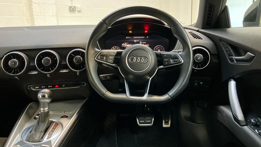 Audi TT Sport VN22LGL Black #5
