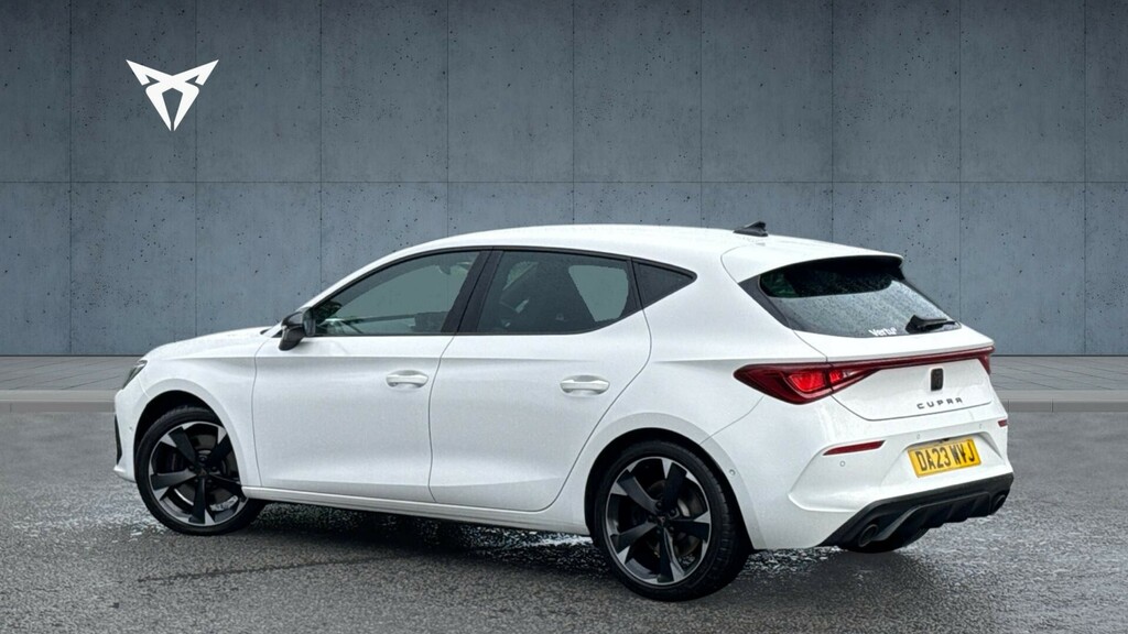Cupra Leon Vz1 DA23WVJ White #3