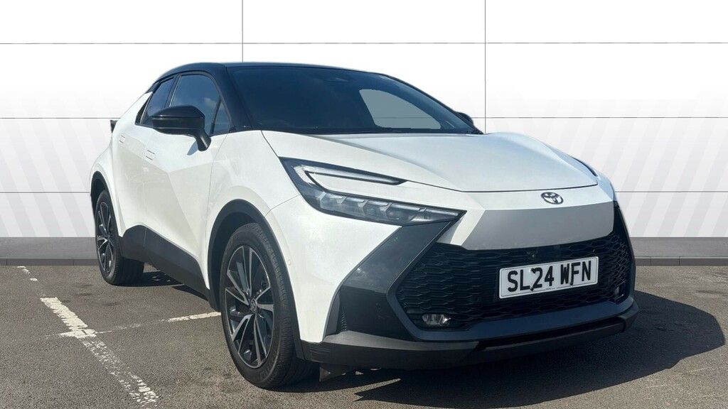 Toyota C-Hr Excel White