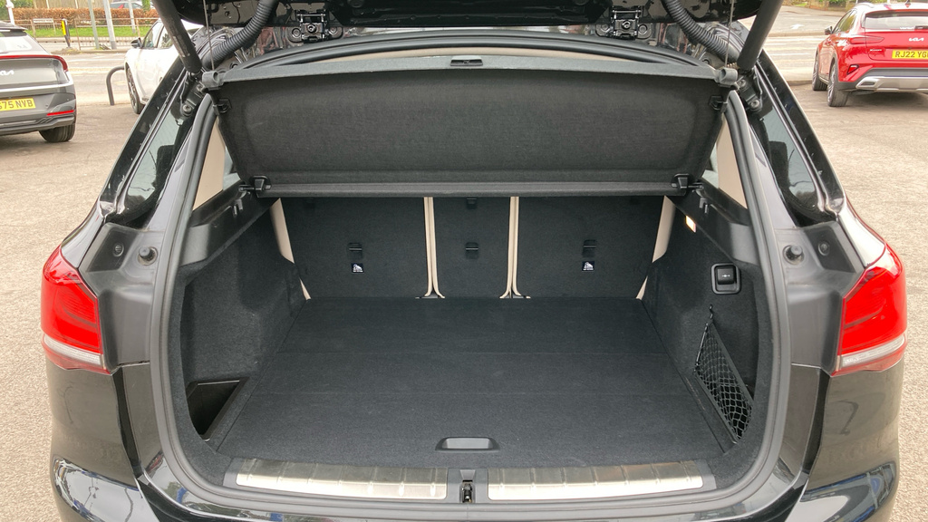 BMW X1 Xline Black #4