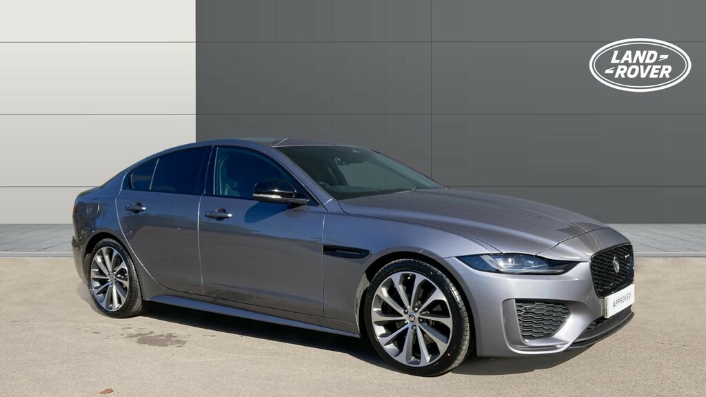 Jaguar XE R-dynamic Se Black Grey