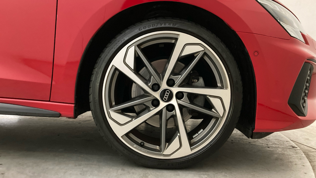 Audi A3 Black Edition YH73ANC Red #5