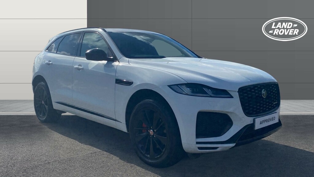 Jaguar F-Pace R-dynamic Black White