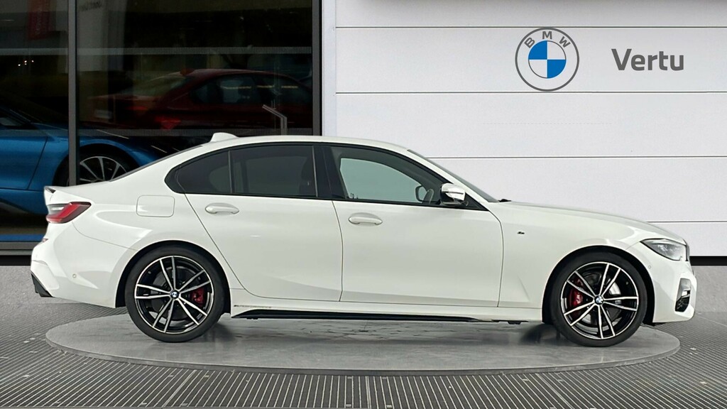 BMW 3 Series M Sport PX22YHM White #3