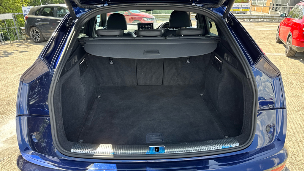 Audi Q5 S Line KR71DHO Blue #4