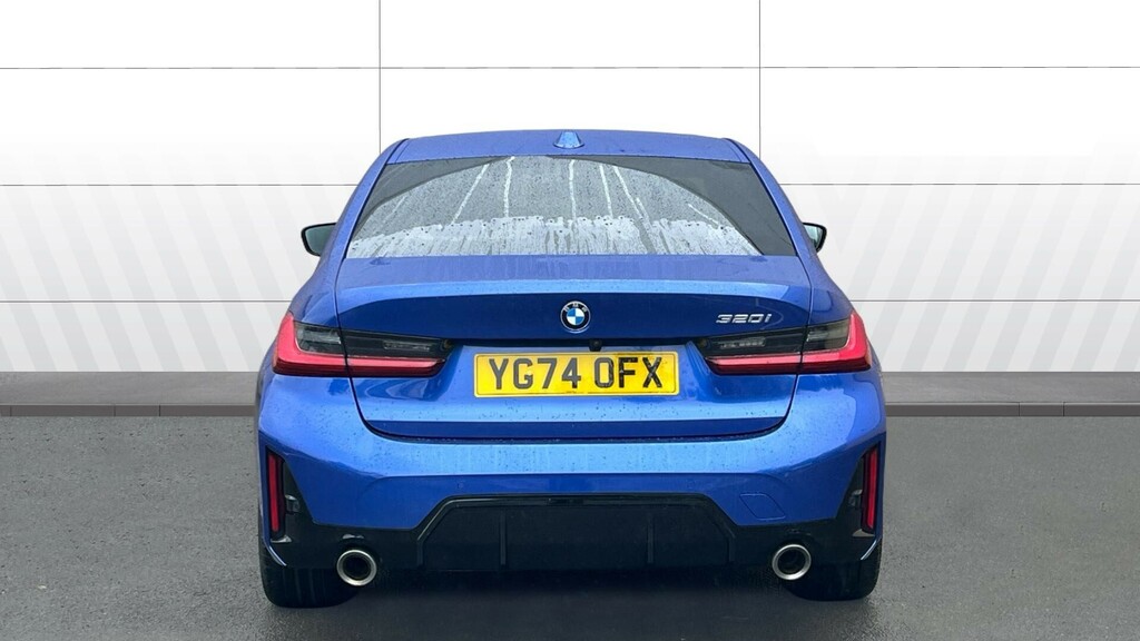 BMW 3 Series M Sport YG74OFX Blue #6
