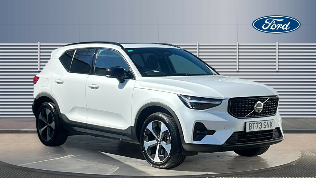 Volvo XC40 Ultimate White