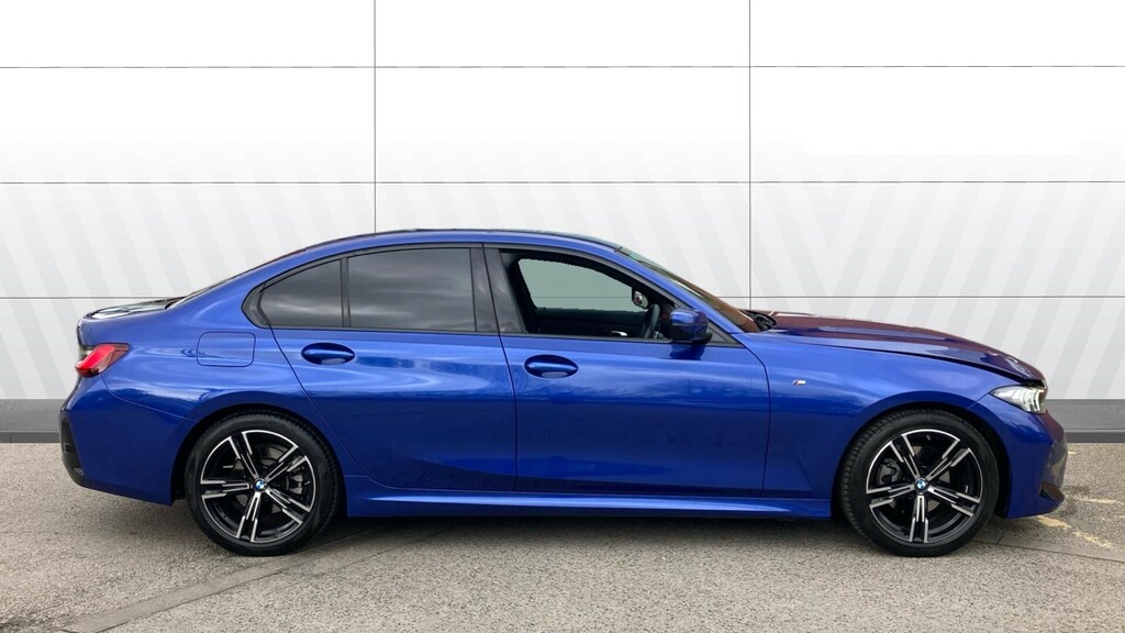 BMW 3 Series M Sport YD74LPN Blue #5