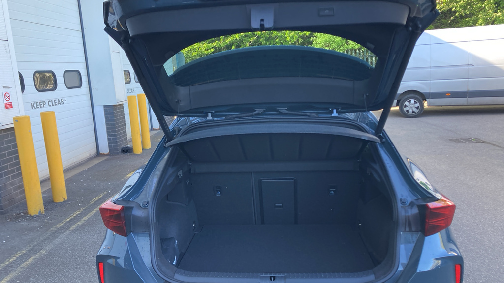 Cupra Formentor V3 YA25FMG Blue #4