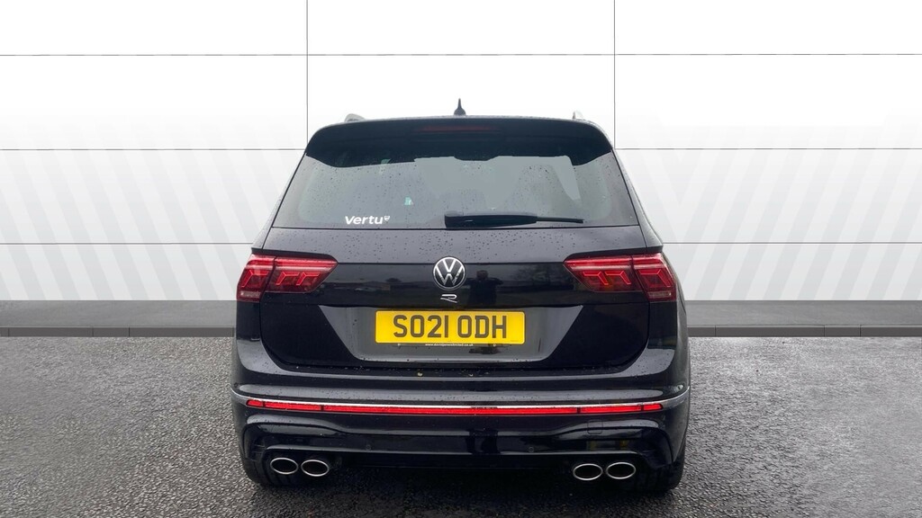 Volkswagen Tiguan R Black #6
