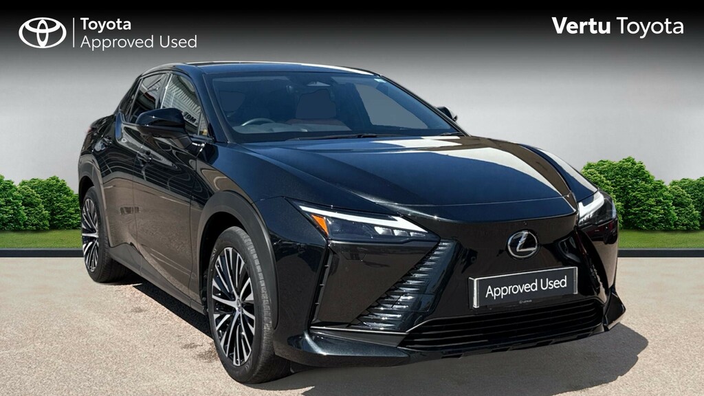 Lexus RZ Premium Black