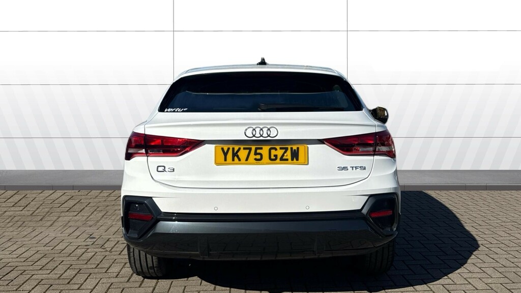 Audi Q3 Sport YK75GZW White #6