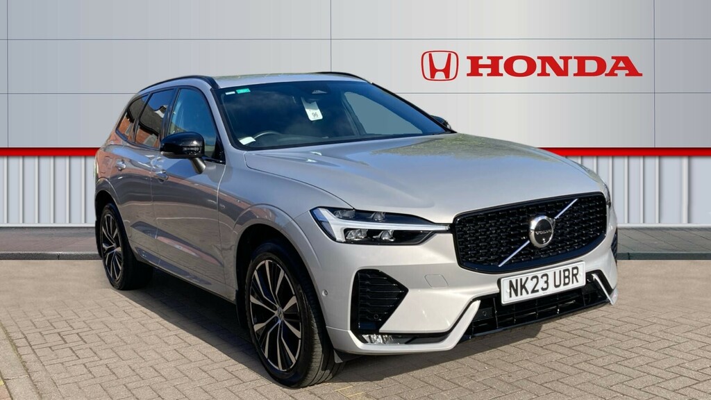 Volvo XC60 Plus Silver