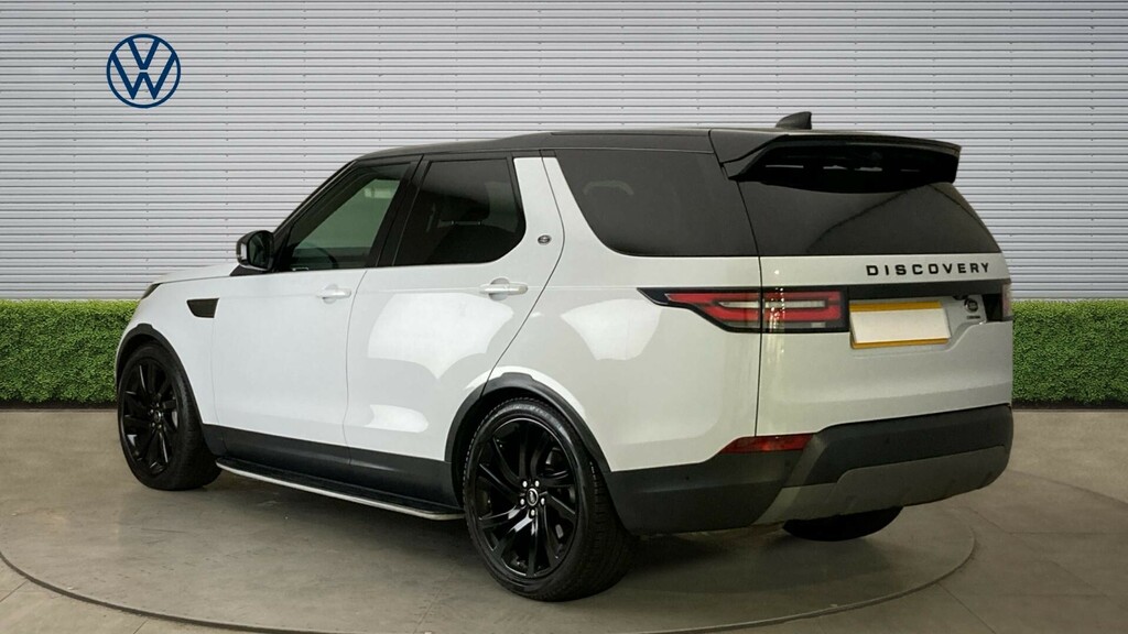 Land Rover Discovery Hse White #3