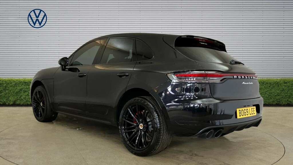 Porsche Macan Turbo BO69LEE Black #3