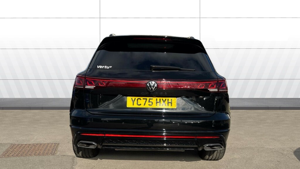 Volkswagen Touareg Black Edition YC75HXH Black #6