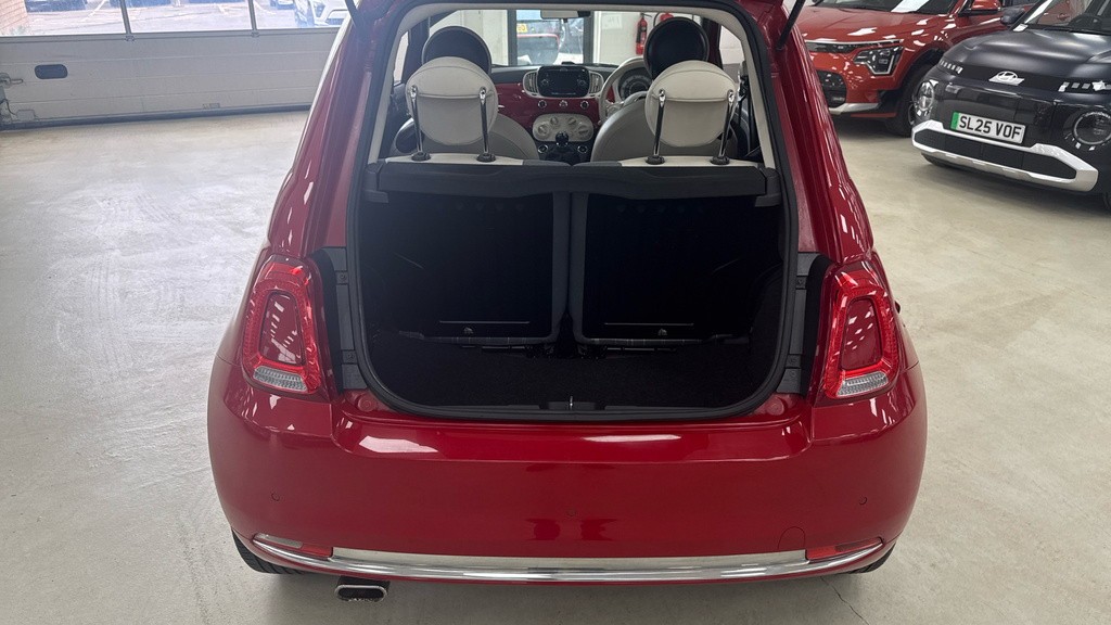 Fiat 500 Lounge PK18VLV Red #4