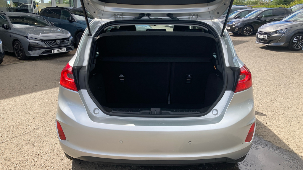 Ford Fiesta Zetec Silver #4