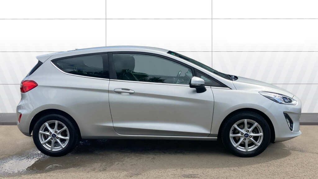 Ford Fiesta Zetec Silver #5