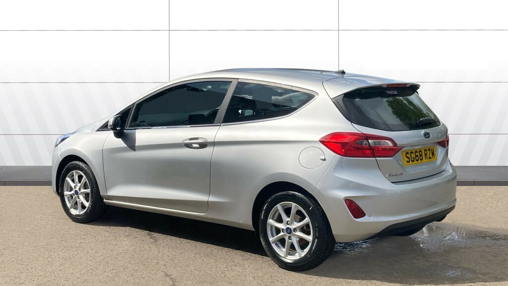 Ford Fiesta Zetec Silver #2