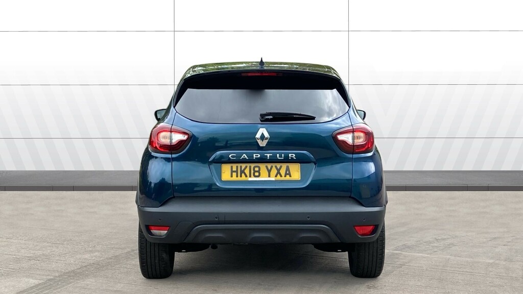 Renault Captur Iconic Black #6