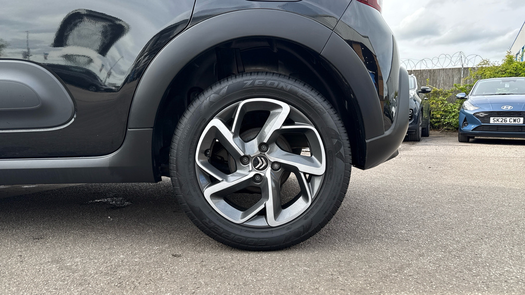 Citroen C3 Shine Black #6