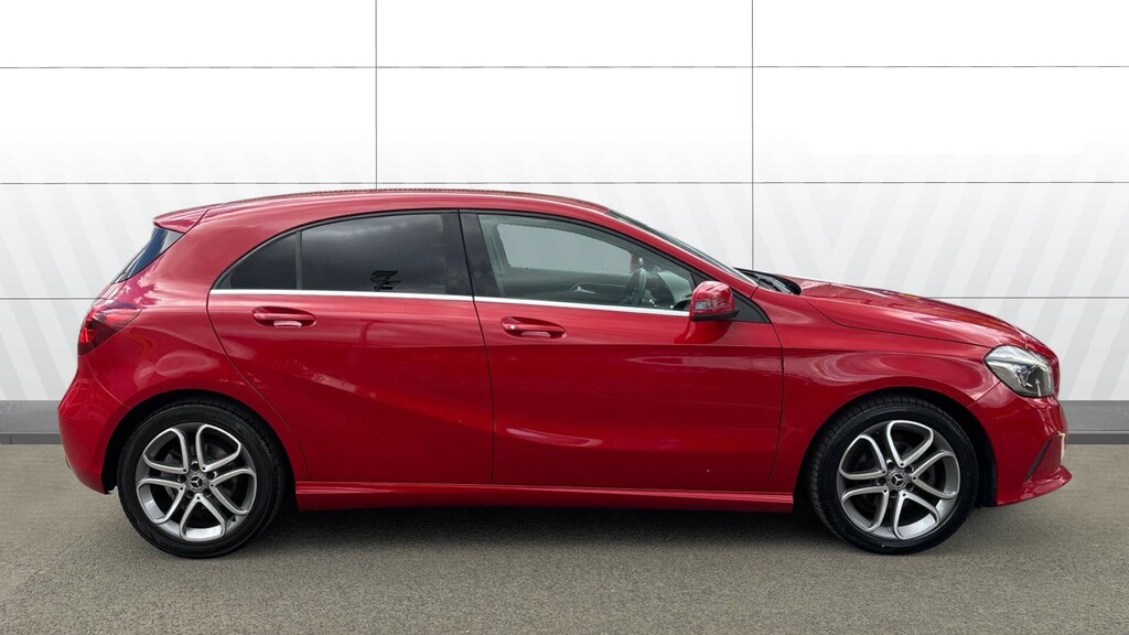 Mercedes-Benz A Class Sport Edition Red #4