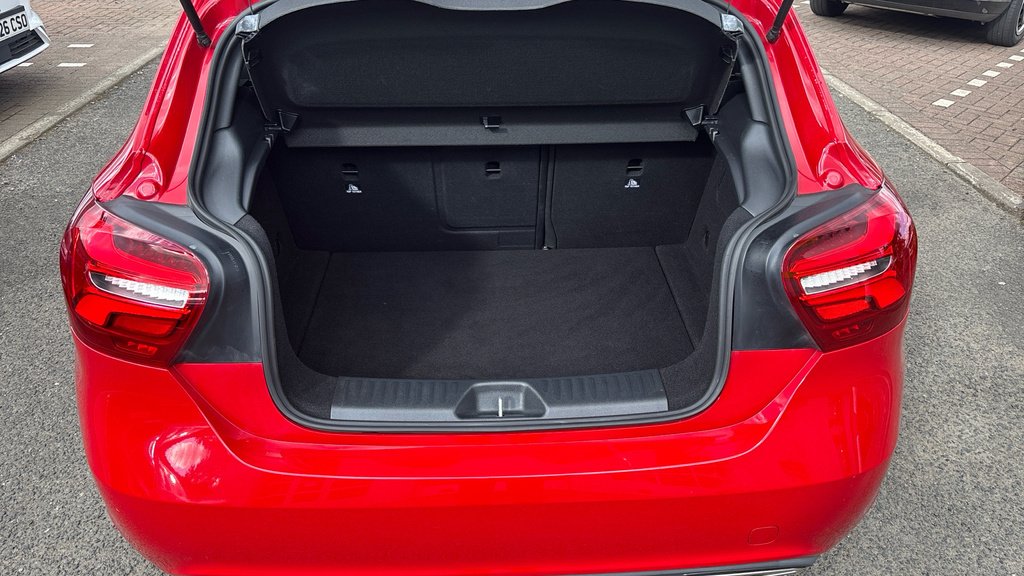 Mercedes-Benz A Class Sport Edition Red #3