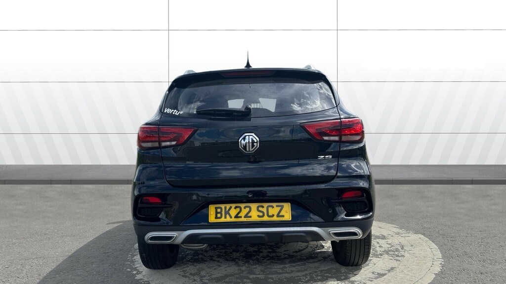 MG ZS Exclusive Black #6
