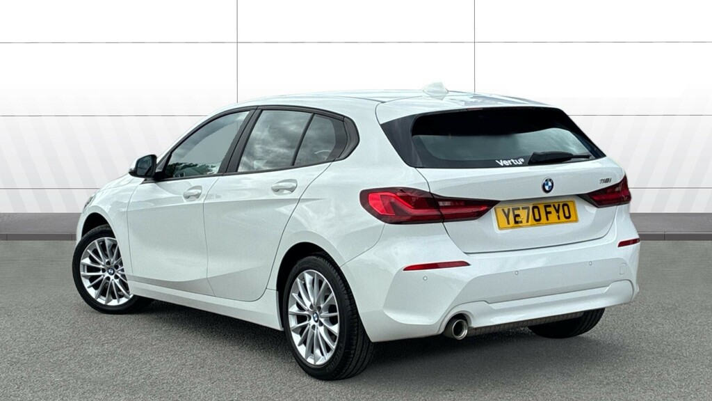 BMW 1 Series Se YE70FYO White #2