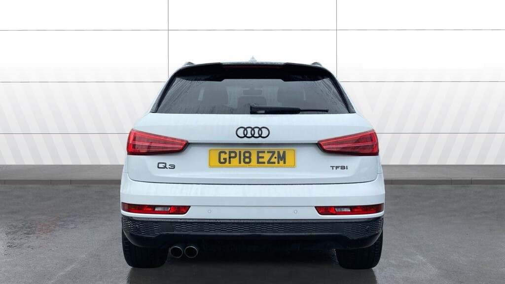 Audi Q3 Black Edition GP18EZM White #6