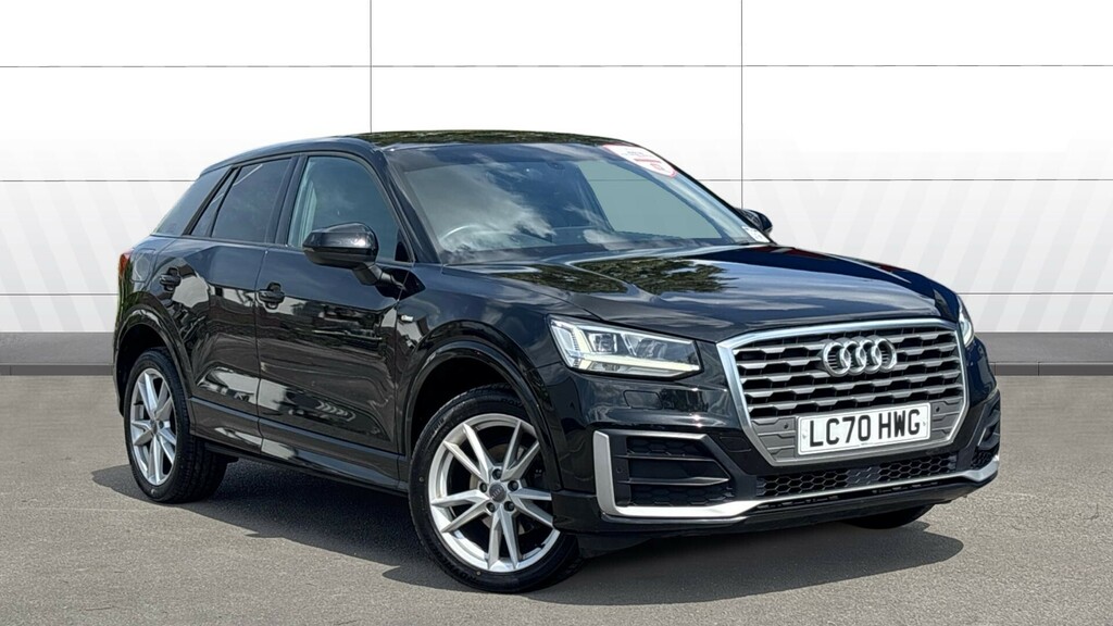 Audi Q2 S Line Black