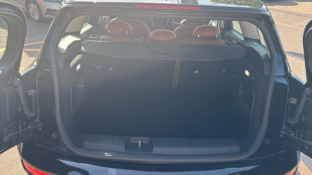 Mini Clubman Cooper S Exclusive KF69GZY Black #4